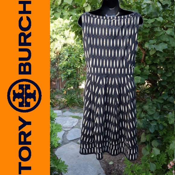 Tory Burch sleeveless dress - Picture 2 of 4